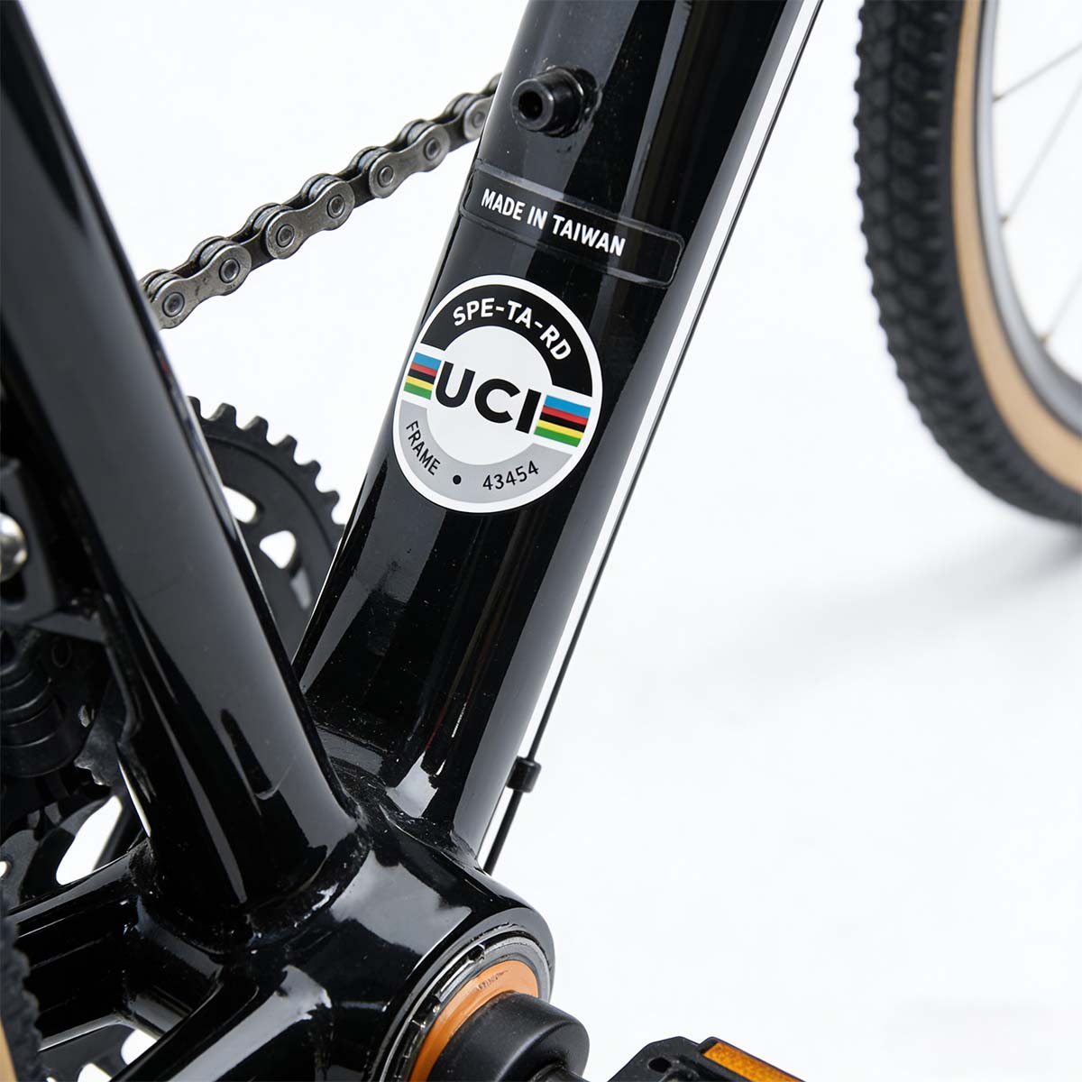 Stiker Rangka Sepeda UCI, Viny - Mountain Biking Helmet ulasan dan harga